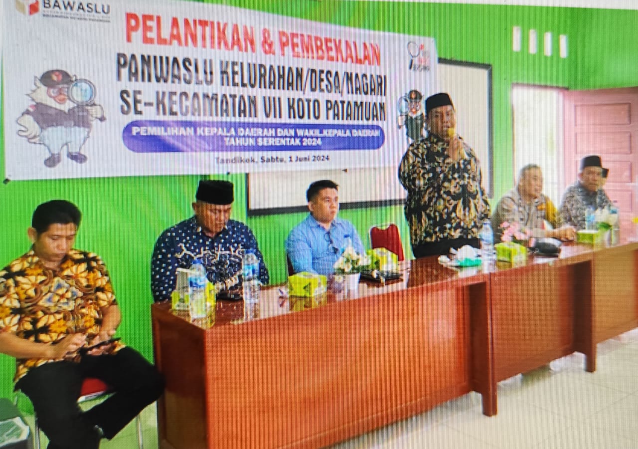 Koordinator Divisi Penanganan Pelanggaran dan Penyelesaian Sengketa Bawaslu Padang Pariaman, Irwandi Saat Menghadiri Pelantikan PKD di VII Koto Patamuan