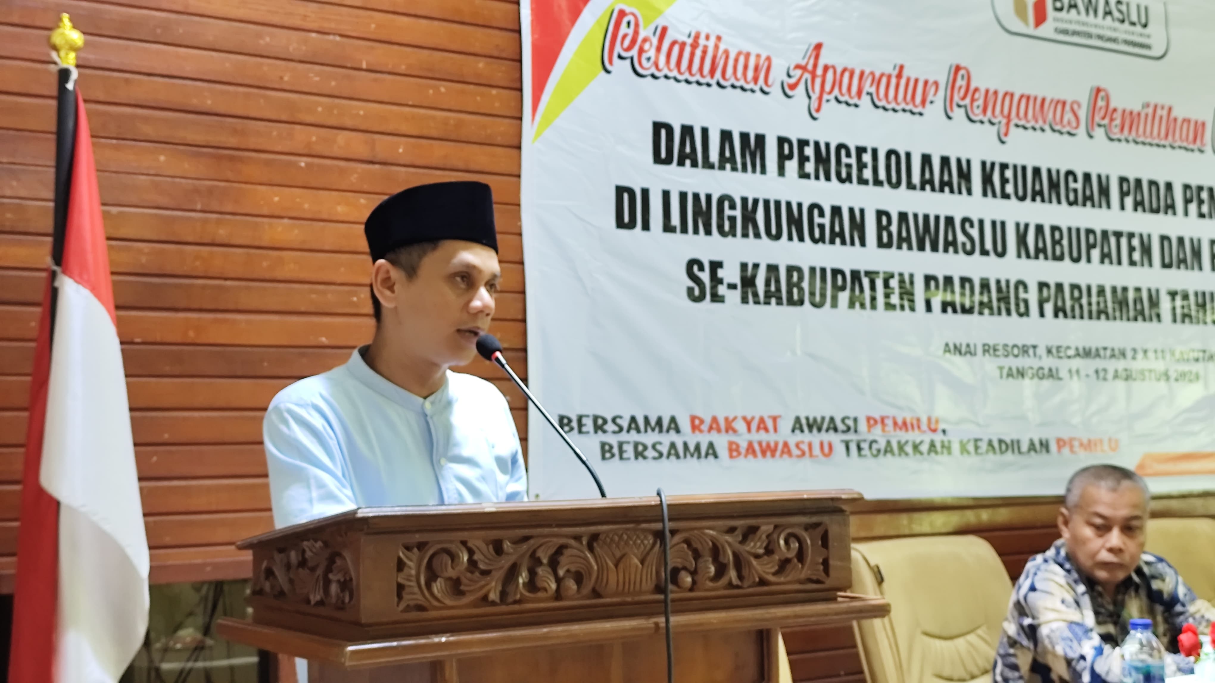 Badan Pengawas Pemilu (Bawaslu) Kabupaten Padang Pariaman, Provinsi Sumatera Barat gelar pelatihan pengelolaan keuangan Pemilihan tahun 2024 bagi Aparatur Pengawas Pemilihan dan Kesekretariatan Kabupaten maupun Panwascam se-Kabupaten Padang Pariaman.