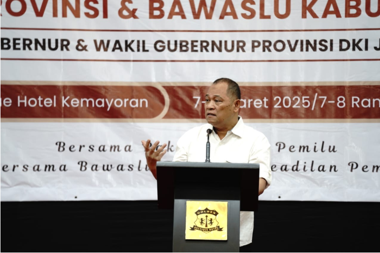 Saat memberikan arahan Evaluasi Peningkatan Kapasitas dan Pembinaan SDM Bawaslu Provinsi dan Bawaslu Kabupaten/Kota pada Pemilihan Gubernur dan Wakil Gubernur Provinsi DKI Jakarta Tahun 2024, Jumat (7/3/2025).