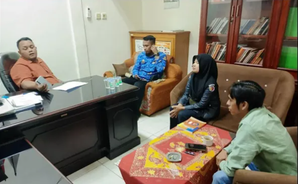 Koordinasi antara Bawaslu dan KPU Padang Pariaman di Kantor KPU Padang Pariaman