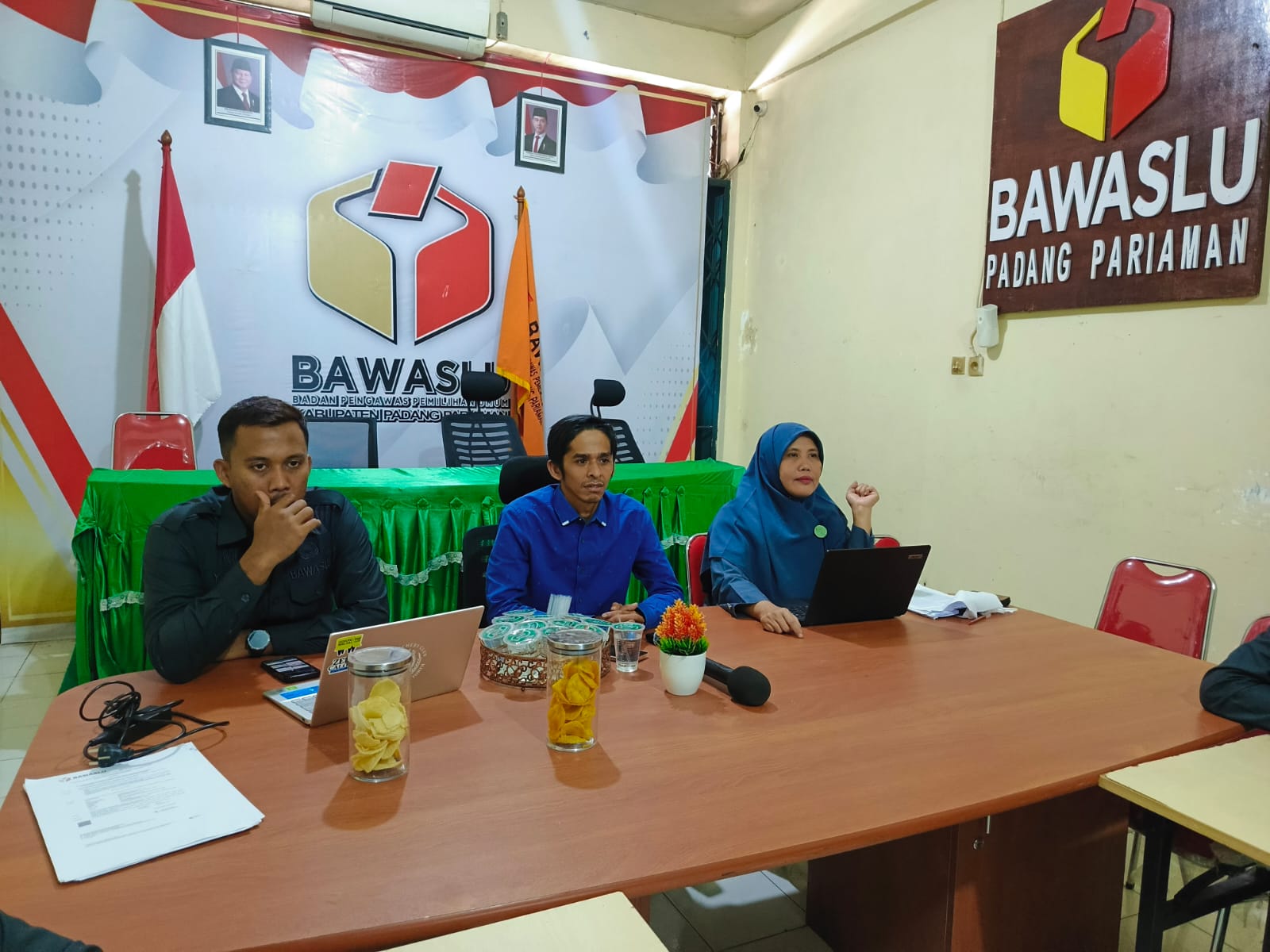BAWASLU PADANG PARIAMAN IKUTI SEPAKAT BAHAS STRATEGI PENGAWASAN PEMILU DI WILAYAH KEPULAUAN