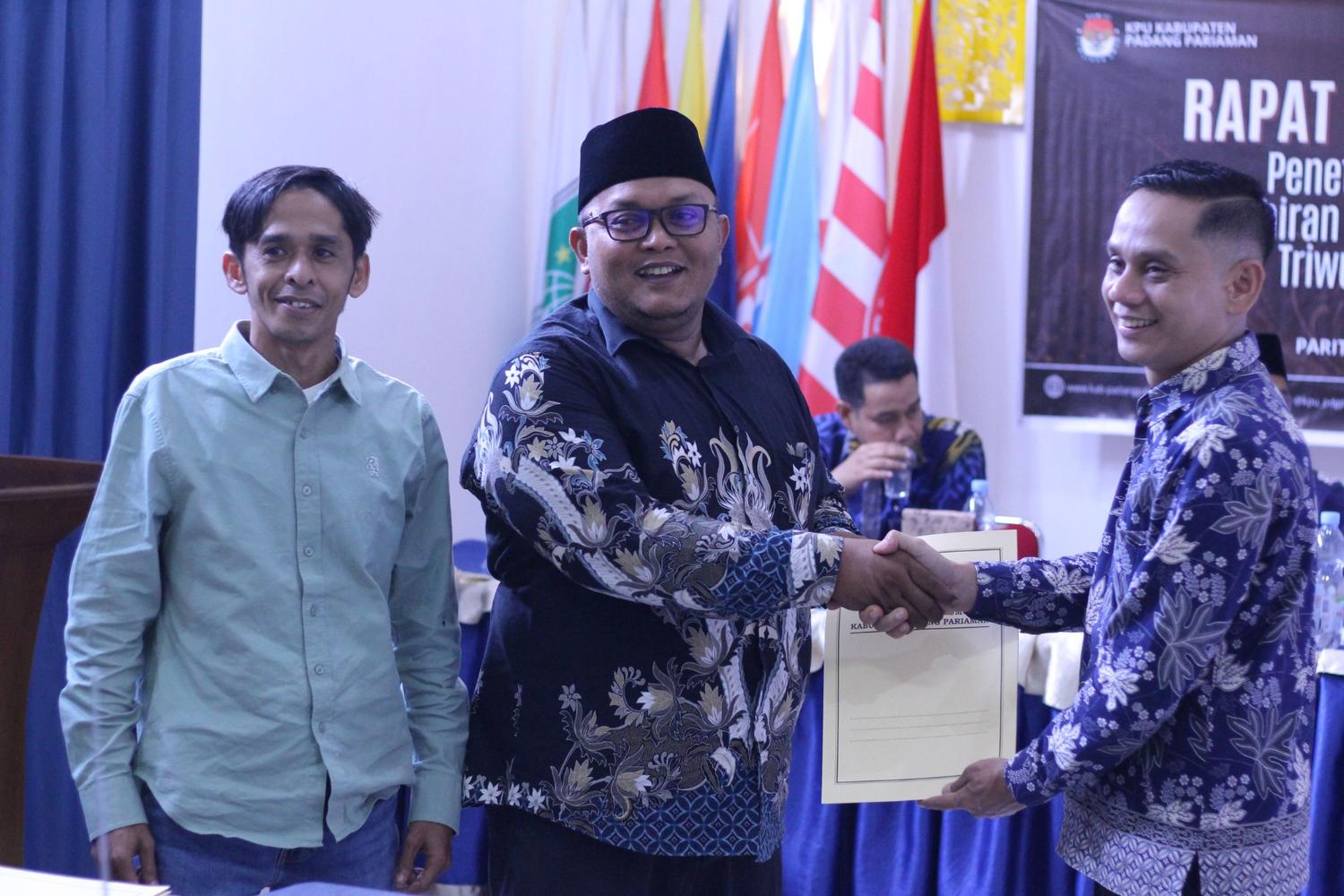 Pastikan Validitas Data Pemilih, Bawaslu Padang Pariaman Awasi Pleno PDPB