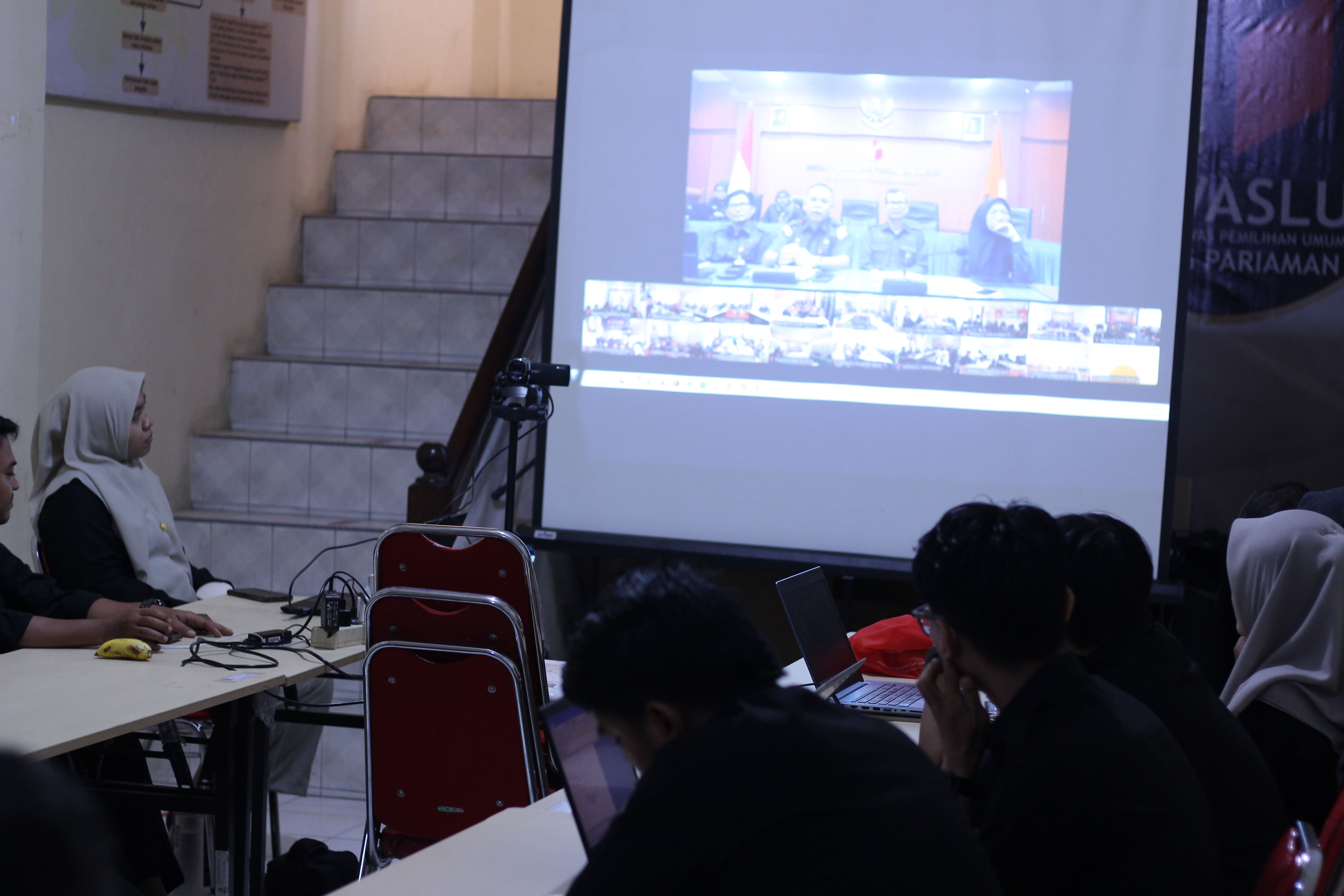Bangun Sekretariat Solid dan Harmonis, Bawaslu Padang Pariaman Ikuti Pembinaan Kepegawaian