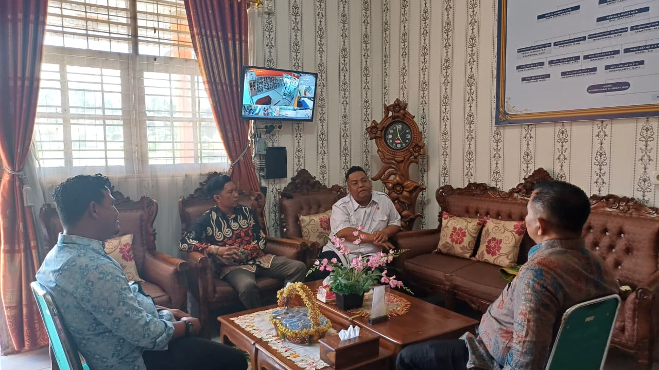 Bawaslu Padang Pariaman Bangun Sinergi dengan SMA Se-Kabupaten Padang Pariaman untuk Penguatan Pengawasan Partisipatif dan Pendidikan Demokrasi