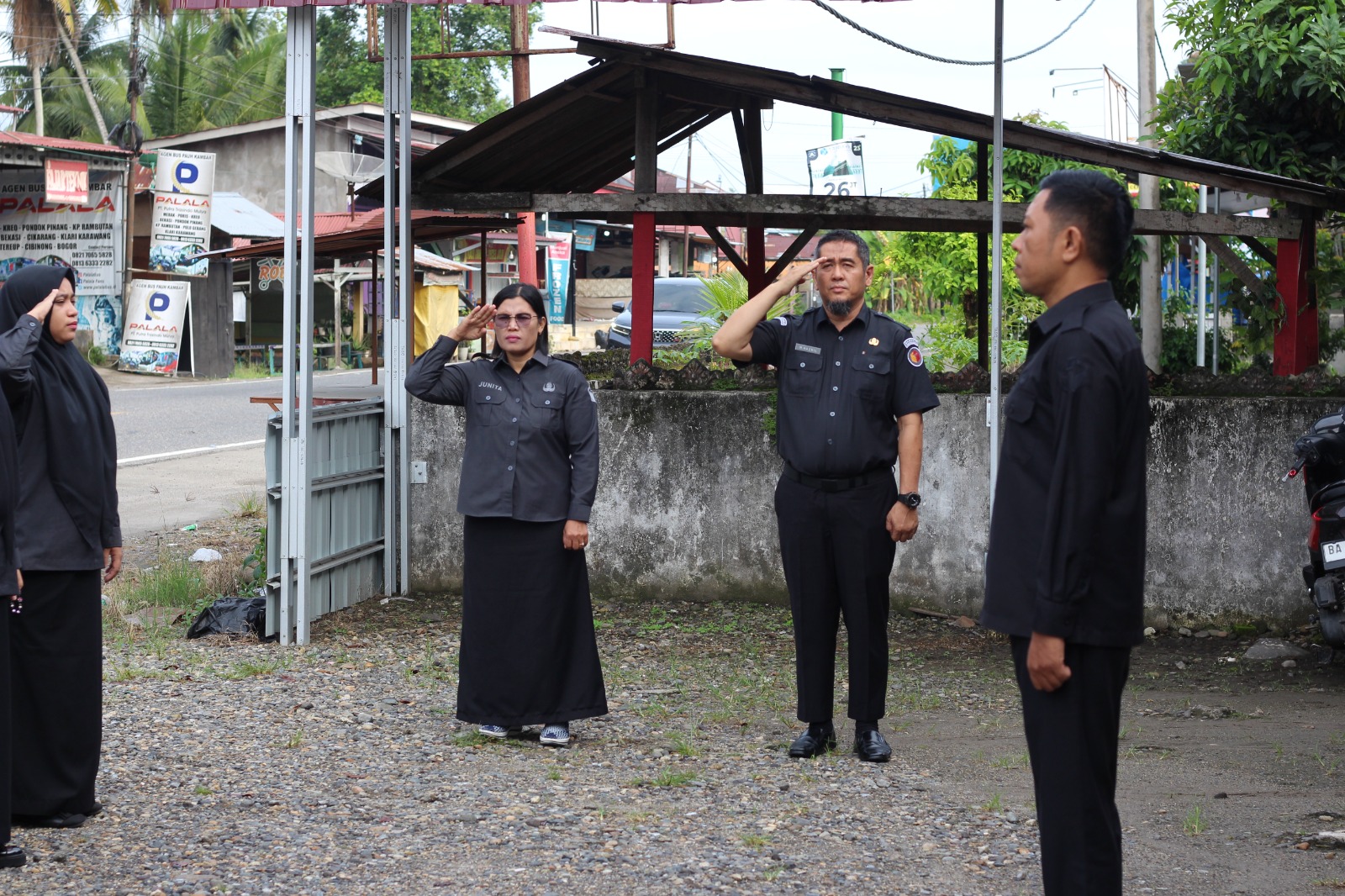 Apel Rutin Mingguan, Bawaslu Padang Pariaman Tekankan Integritas, Disiplin, dan Kekompakan Jajaran