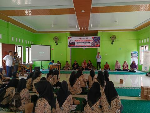 Kegiatan Konsolidasi Demokrasi di SMK N 1 Kecamatan Enam Lingkung 