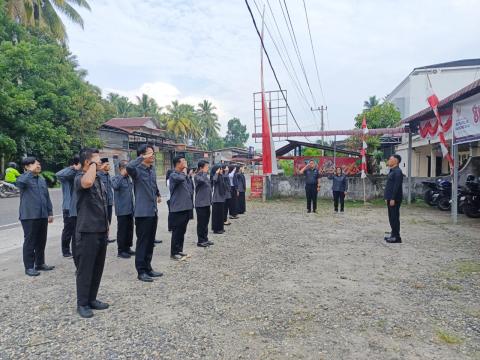 Kegiatan Apel Pagi sekretariat Bawaslu Padang Pariaman