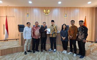 Penyerahan Laporan SDMO Bawaslu Kabupaten Padang Pariaman ke Bawaslu RI