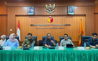 Kegiatan Penguatan Kelembagaan dalam rangka Evaluasi Pengisian Kuesioner Pasca Masa Sanggah E-Monev Komisi Informasi Sumatera Barat Tahun 2025.