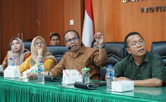 Bawaslu Padang Pariaman mengikuti Rapat Koordinasi Pelaksanaan Simulasi Penyelesaian Sengketa Bawaslu Kabupaten/Kota se-Sumatera Barat yang digelar di Ruang Sidang Bawaslu Provinsi Sumatera Barat pada Kamis, 11 September 2025.