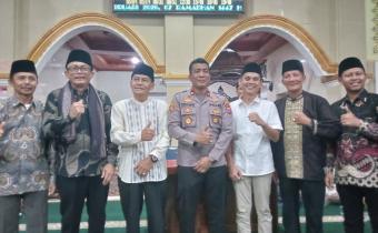 Bawaslu Kabupaten Padang Pariaman mengikuti kegiatan Safari Ramadhan 