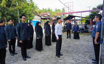 Bawaslu Padang Pariaman mengawali pekan dengan melaksanakan apel pagi