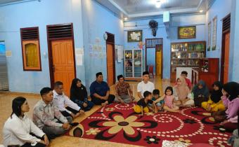 Bawaslu Kabupaten Padang Pariaman hadir berbagi di Panti Asuhan Mukarramah 