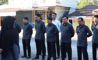 Kegiatan Apel Pagi sekretariat Bawaslu Padang Pariaman