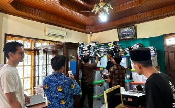 Bawaslu Padang Pariaman Gelar Jumat Sehati melalui Goro Bersama dan Penataan Ruang Kerja