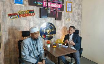 Podcast Bacarito Pengawasan, Bawaslu Padang Pariaman Angkat Tema Menjaga Nilai-Nilai Demokrasi
