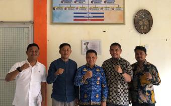 kunjungan sekaligus koordinasi ke SMK N 1 Enam Lingkung 