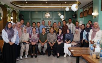 Sekretaris Jenderal Bawaslu Republik Indonesia, Ferdinand Eskol Tiar Sirait berdisukusi bersama Kasek dan Korsek Bawaslu Kabupaten/kota se Provinsi Sumatera Barat